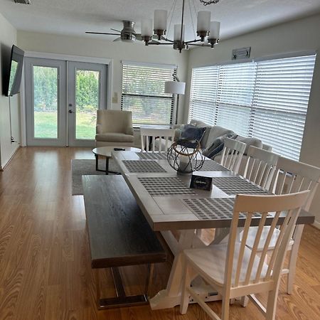 Delightful 3 Bdrm Home, Mins To Clearwater Beach Екстер'єр фото