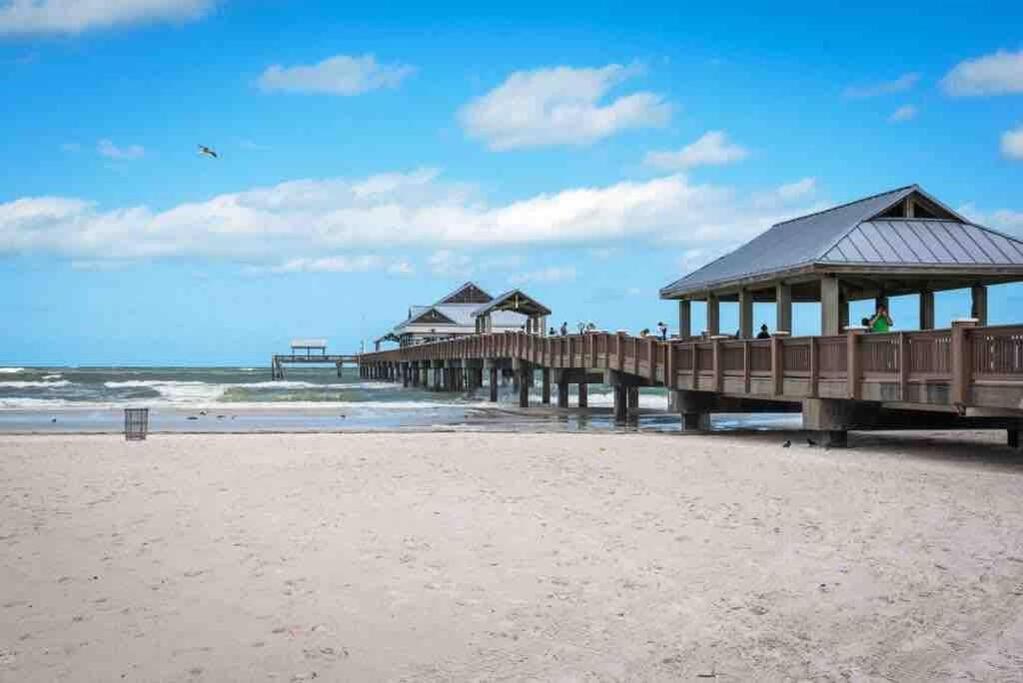 Delightful 3 Bdrm Home, Mins To Clearwater Beach Екстер'єр фото